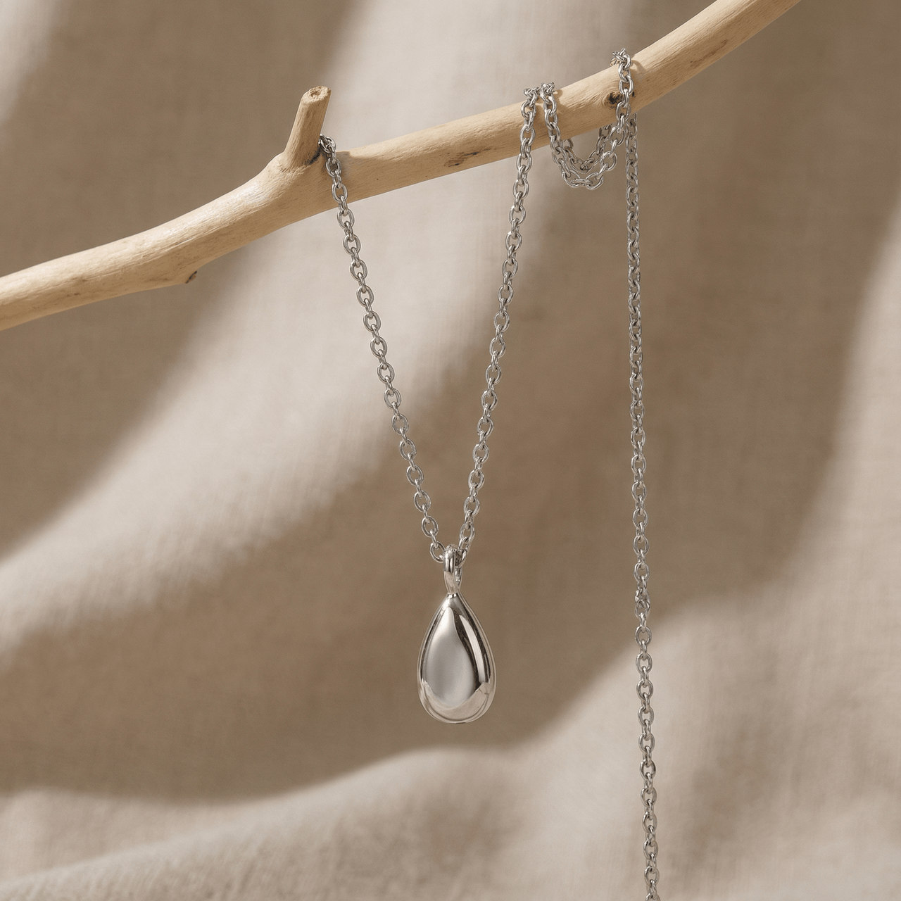 Arden Drop Cremation Necklace | Silver