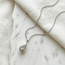 Arden Drop Cremation Necklace | Silver